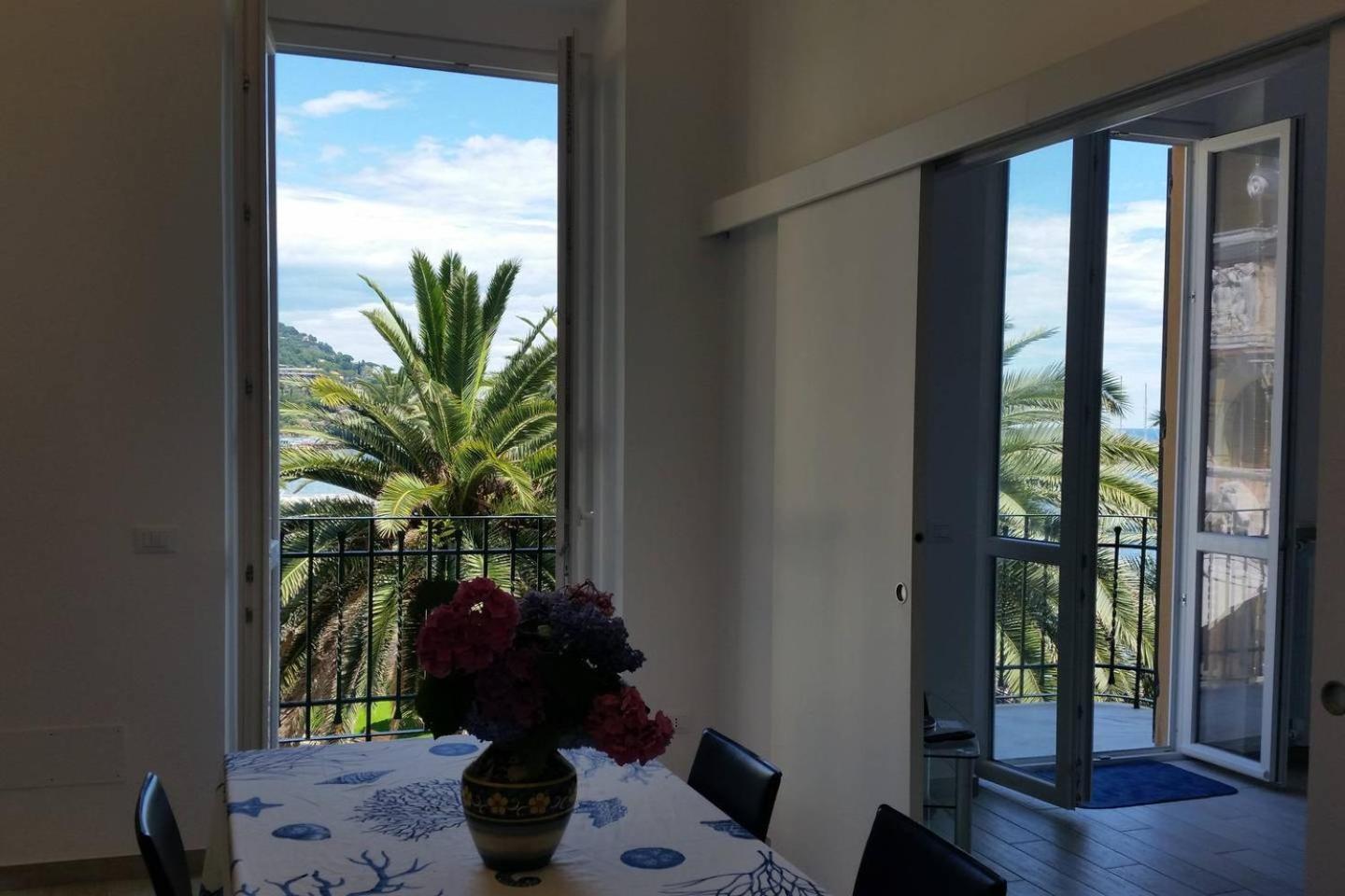 Blurapallo Bagian luar foto